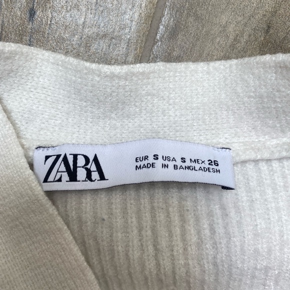 Zara white knit cardigan. Size small - Picture 2 of 2
